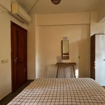 Hostel Kuyu Beergarden