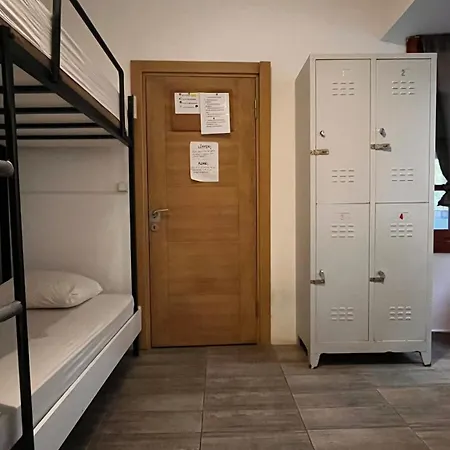 Hostel Kuyu Beergarden Antalya