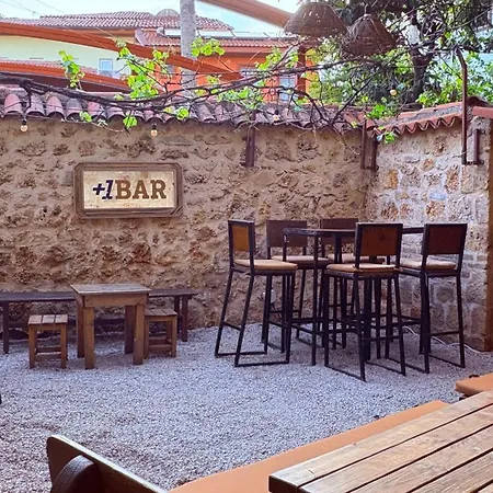 Kuyu Beergarden *