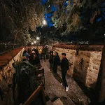 Kuyu Beergarden Hostel Antalya