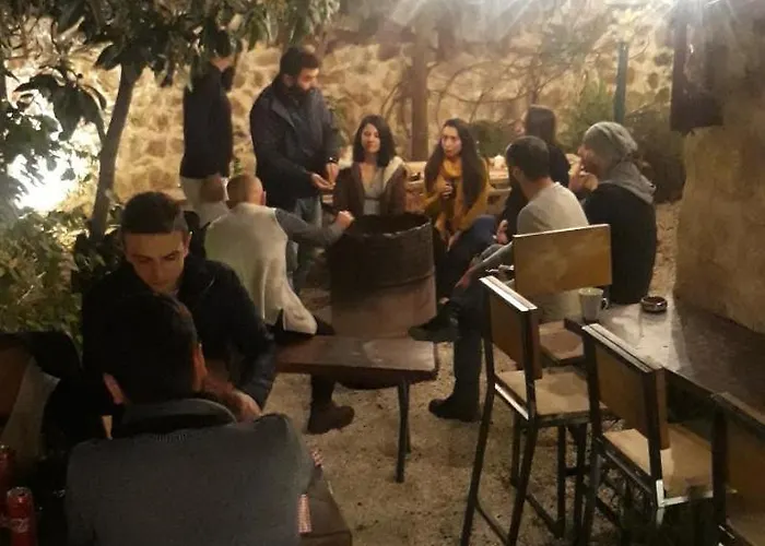אכסניה Kuyu Beergarden אנטליה